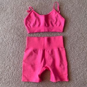 Hot Pink workout set